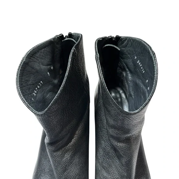 STUART WEITZMAN‎ Womens Black Pebbled Leather Ankle Boots Size 8 Back Zip - Picture 13 of 14